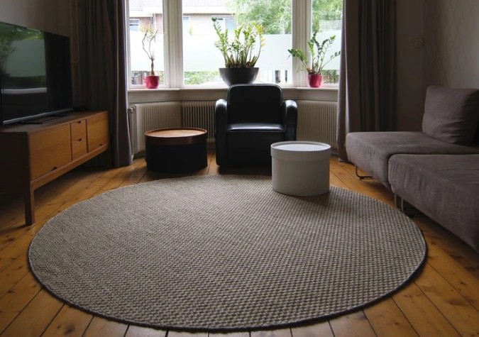 Quality round carpeets