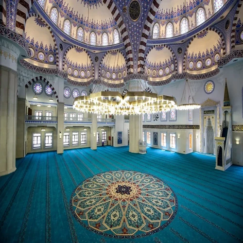 Colorful Belly Mosque Carpet