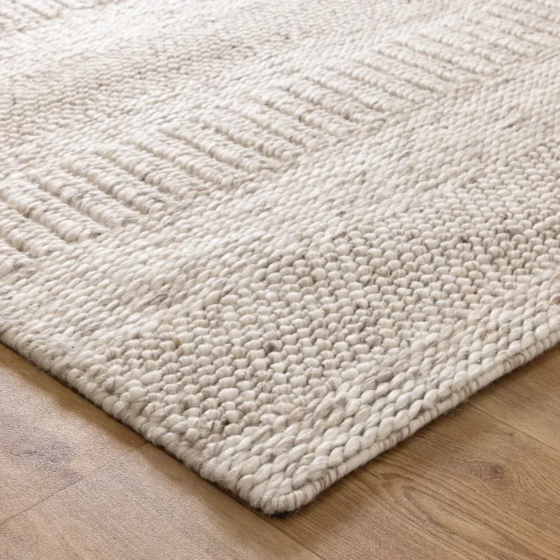 03-BEIGE