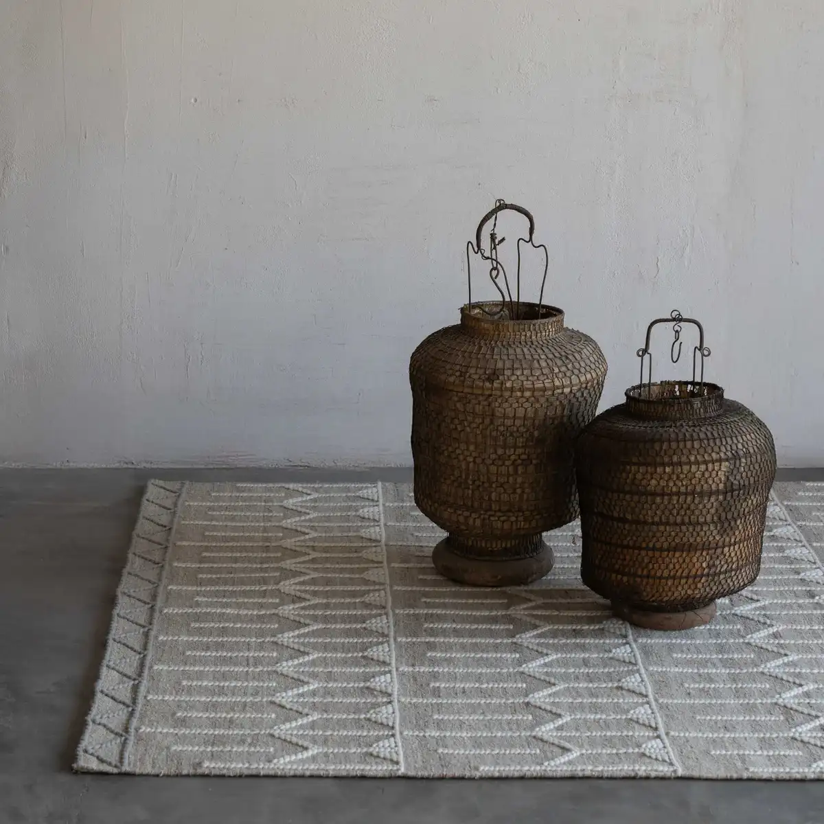 Princess Line Handcrafted Wool Rug