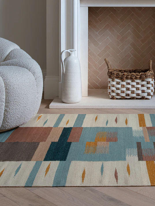 Marlo Hand-woven Rug