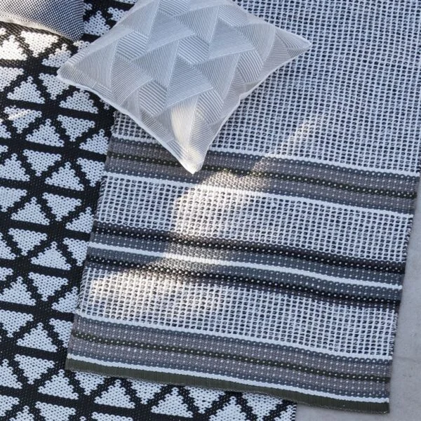 Pompano Natural Outdoor Runner Rug